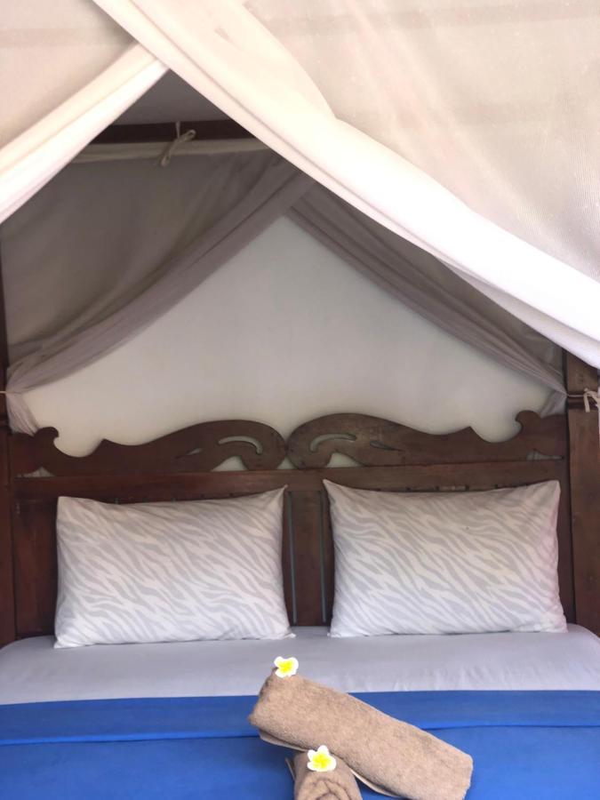 Tira Amed Homestay ภายนอก รูปภาพ