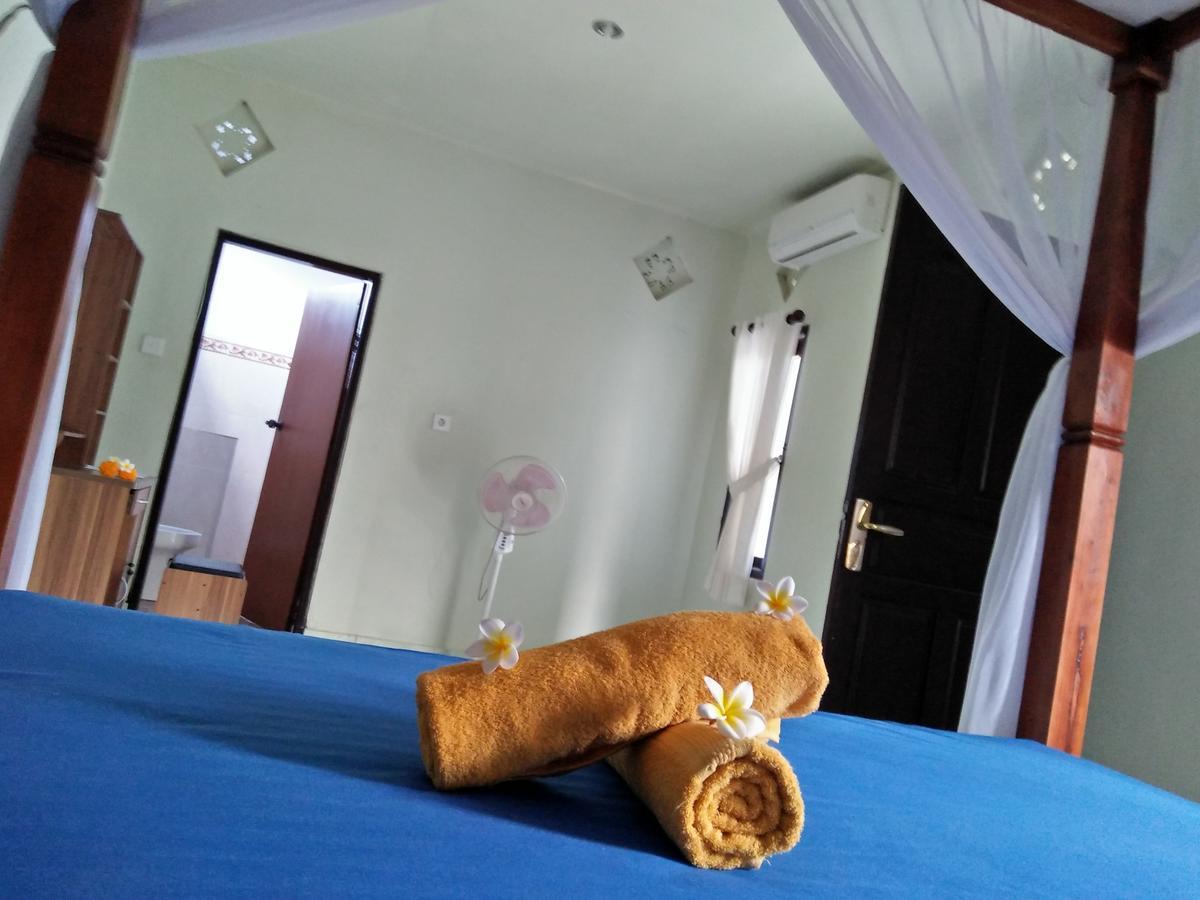 Tira Amed Homestay ภายนอก รูปภาพ
